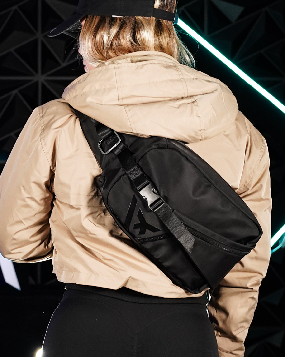 D-001 // GENESIS Anti-theft sling pack